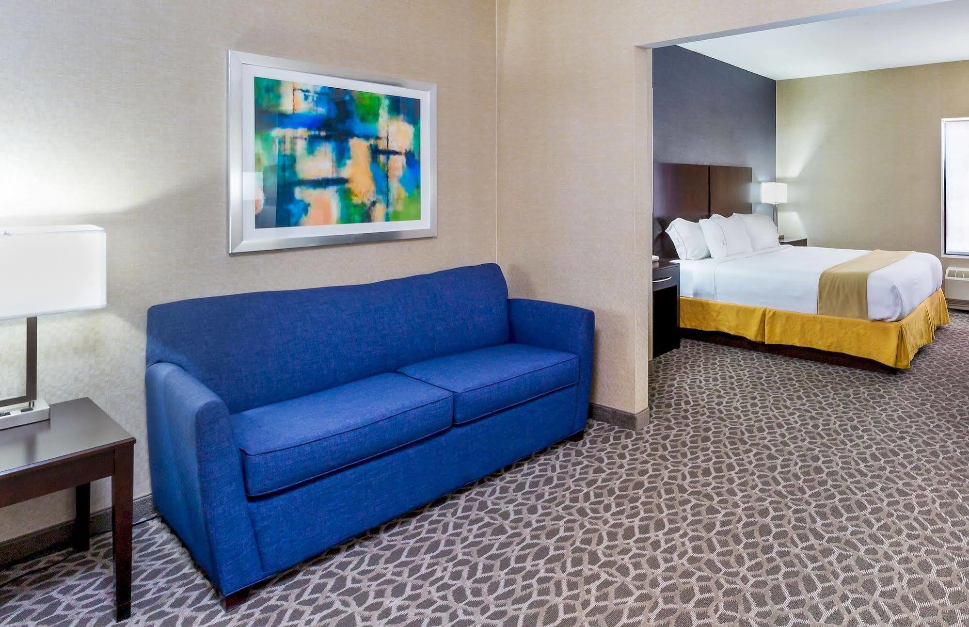 Holiday Inn Express & Suites Burlington - Mount Holly, An Ihg Hotel Westampton Exteriér fotografie